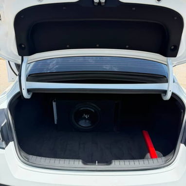 HYUNDAI ELANTRA 2025 - 2/4