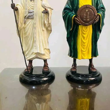 Studio31 Taller de escultura y arte religioso. Piezas de 65 cm de resina de poliéster policromada. Trabajos por encargo. - 2/8