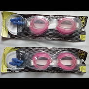 Gafa rosada de natación con tapones de oidos - Img 58199364