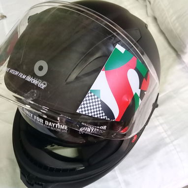 Casco marca Shiro nuevo de paquete - 3/4