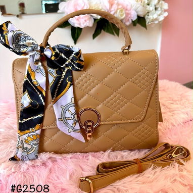 Hermosos Bolsos. Precios en cada foto. Tienda física en la La Vibora. Mensajería disponible. Varios tipos de pago - 3/10
