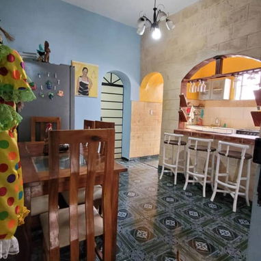 CASA CENTRO HABANA, BUEN ESTADO Y LISTA 😌🏠🗝 - 2/10