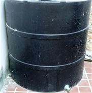 Tanque plástico y de cemento fundido - Img 45926029