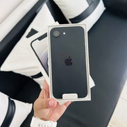iPhone 16e nuevo en caja - Img 55113395
