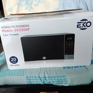 Horno microondas 20L marca EKO - Img 56264734