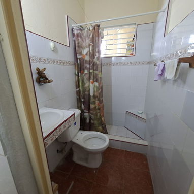🏡 ¡SE VENDE APARTAMENTO DE 2 CUARTOS EN EL REPARTO ABEL SANTAMARÍA 6500 USD - 7/8