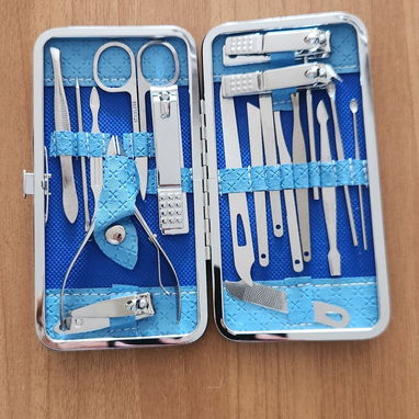 KIT DE MANICURA Y PEDICURA PREMIUM 12 PCS - Img 124160423