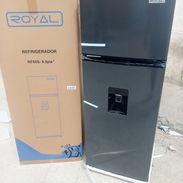 REFRIGERADORES ROYAL DE 8.5 PIES CON DIAPENSADOR DE AGUA - Img 57997688