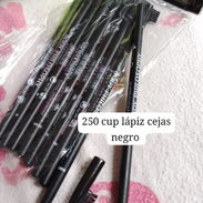 Lápiz de cejas negro pinta bastante muy buena Calidad - Img 56000987