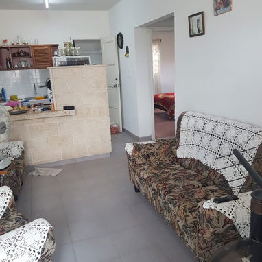 *$9000usd. En venta apartamento de un edificio de construcción capitalista, de 2 plantas (PLANTA ALTA, NADIE ARRIBA) en - Img 120921572