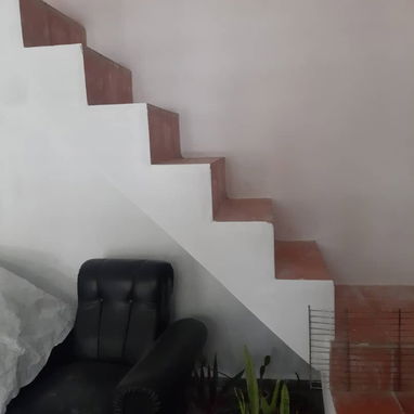 $14.000usd En venta casa grande  puerta de calle de 2 plantas con  garaje en Mantilla, Arroyo Naranjo. - 9/10