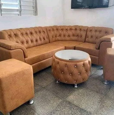Muebles a la medida. Camas, juegos de muebles, cómodas tapizadas con espejos - Img 85382268