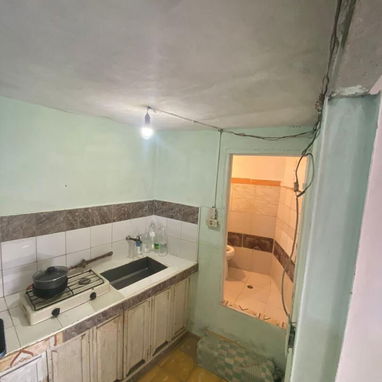 Primera planta de un biplanta en centro habana - Img 122413693