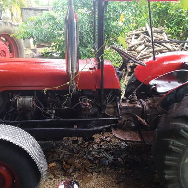 Tractor - 2/6