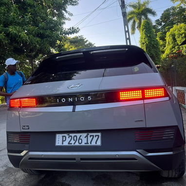 *⚡️ Hyundai IONIQ 5 2024 🔥* 🔋 100% Eléctrico 🛣️ Hasta 488 km por carga 🔆 50,000 millas 💰 $42.000USD 📍 Arroyo Naran - 4/8