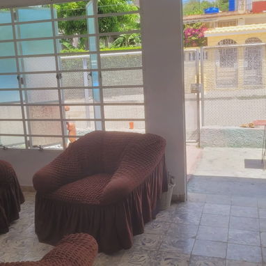 😉👌🏻Casa a 1 cuadra de la calzada ✨ - Img 120404784