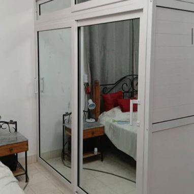 Venta de ventanas , puertas modernas, bajos de mesa etc.. - Img 120850245