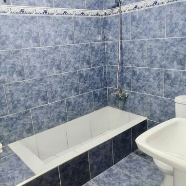 Se vende casa puerta a la calle en centro habana - Img 122170796