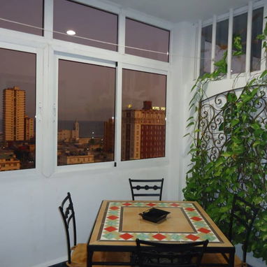 Renta de apartamento en la Habana. Alquiler por noches en el Vedado - Img 109047924