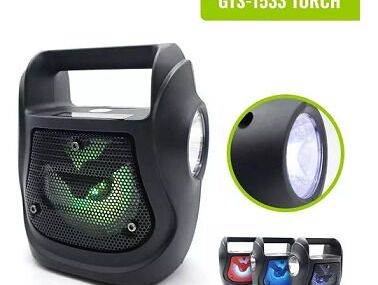 ✍🏻Bocina Bluetooth GTS1533 de 3″con luz LED y linterna (Color Negra y Azul). Precio $5500cup - Img 67477345