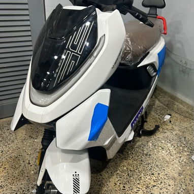 *MOTO ELÉCTRICA GS RACING 2026* Nuevas 0km   ⚙️CARACTERÍSTICAS:  • ⁠60 Volt • ⁠50 Amp • ⁠Autonomía de 90-120 KM - 4/4