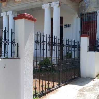 Se vende casa en Playa - 2/5