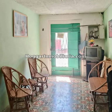 GG-172 ¡CASA ESPACIOSA EN LAWTON DE 4 CUARTOS Y GARAJE CON OPCIÓN DE CARRO INCLUIDO - 2/10
