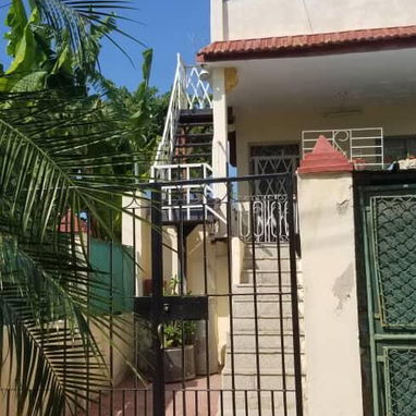 🪶 Apartamento en Planta Alta – Nuevo Vedado - Img 119708351