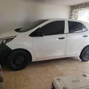 Vendo o negocio, Kia Picanto, 2019 mecánico - Img 56008106