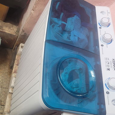 Lavadora semiautomática solo 2 meses de uso - Img 122985101
