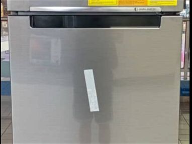 Refrigerador Samsung de 11 pies. Nueva en su caja!! - Img main-image-45638647