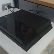 Vendo ps4 (Tambien negocio o cambio por laptop o movil)) - Img 55590091