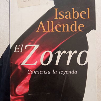 Venta colección Isabel Allende - Img 121036883