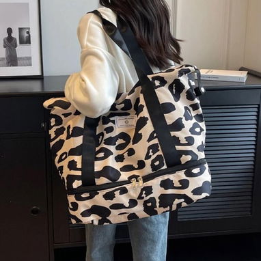 Hermosas carteras 👜 Shein. - Img 110736565