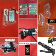 Puños de moto electrica/ Conector de bateria/Espejos rizoma y ++++ - Img 45891277
