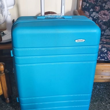 Maleta de Viaje 23 Kg Verde Salvia / Marca Swiss Bag / Con Balanza Digital - 4/4