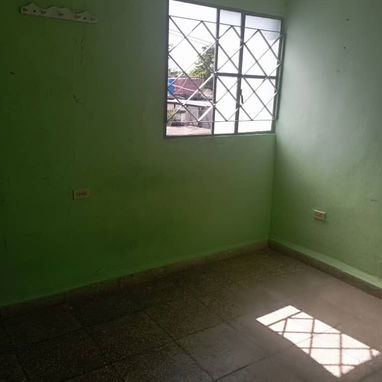 🏡*153-Venta de Casa puerta de calle de 3 plantas en Guanabacoa cerca del Parque*  ⌚️*Visitas con antelación, la casa no - 3/10