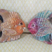 PAREJA PECES DE YESO PARA COLGAR EN PARED. 300 CUP. - Img 55508538