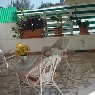 Vendo PH MIRAM 2 PISO 200MT2 CU MUY INDEP CERCA MAR Y 5AVE GARJ 55511112 - Img 122761720