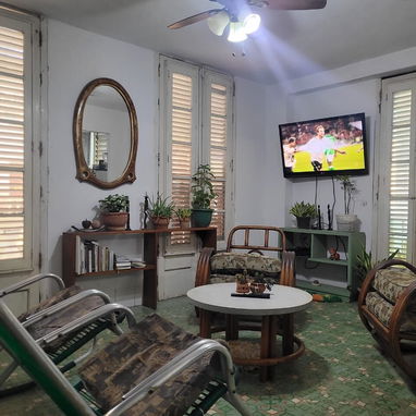 Venta de 2 aptos independiente Centro Habana en Calle Vapor - 6/10