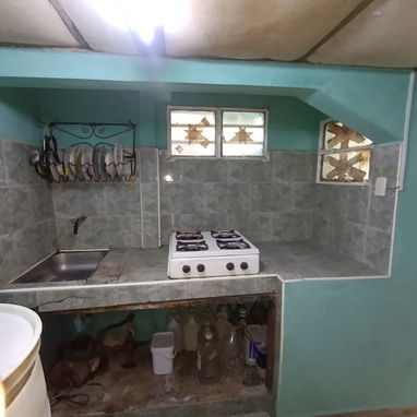 Se vende apartamento interior solo por 4500 usd - 6/10