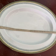 Plato fuente de porcelana antigua  60 usd - Img 55207738
