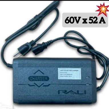Cargador nuevo para batería de gel de 60 x 52 triciclo.pintura spray negro mate - Img 121797729