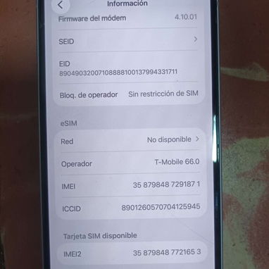 Iphone 14 de uso, bateria al 80% - 4/7