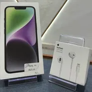 ❌iPhone 14 ⚪️ 128GB 100%🔋mica, cable, forro y audífonos regalo en caja🧿 Variedad de Modelos 🔥 Garantia 💯 - Img 50096767