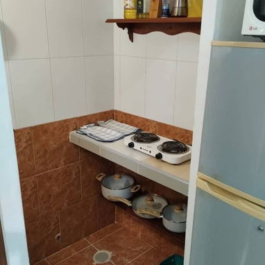 Renta Lineal con Respaldo Energético en el Vedado - 7/8