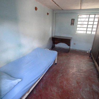Casa en el Cerro!! Me ajusto con dinero en mano! - 6/10