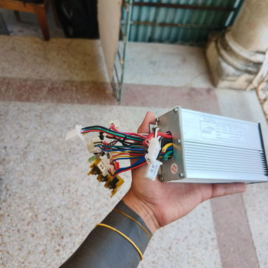 Caja reguladora para piezas - 2/2