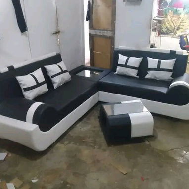Camas de tubos , colchones, muebles y juegos de comedor - Img 120444295