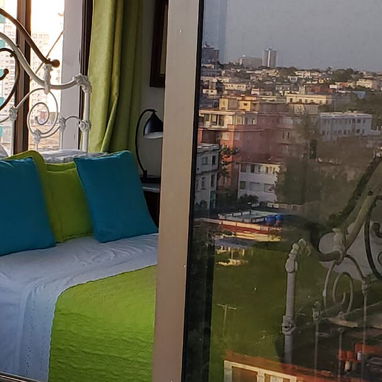 Acogedor apartamento en el vedado , cerca del malecón habanero,  renta con excelente confort +53 52463651 x WhatsApp, F - Img 106434202